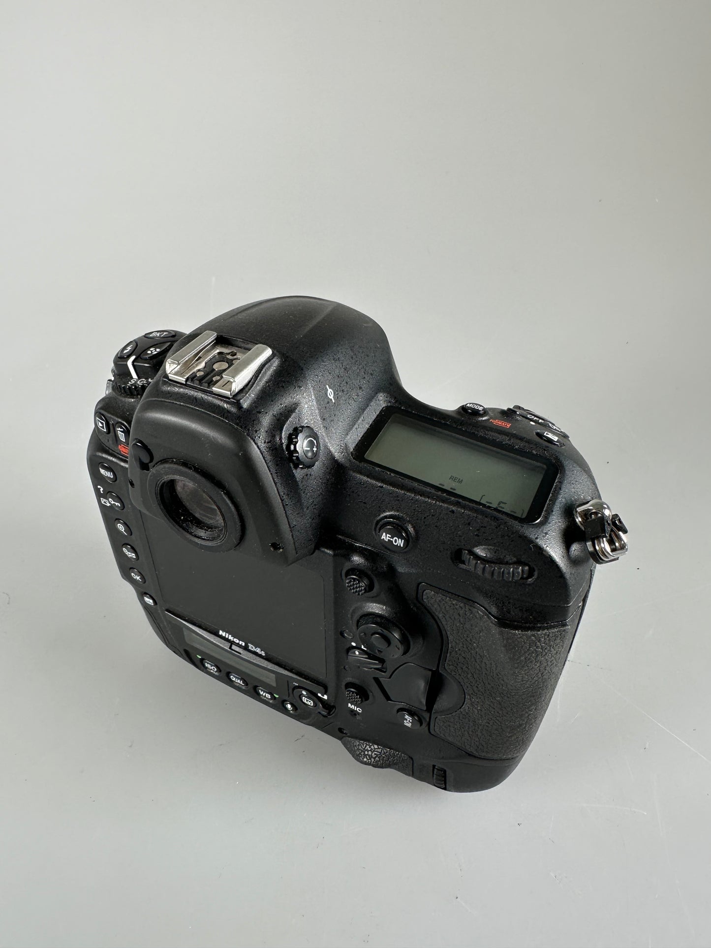 Nikon D4S DSLR 16.2MP Digital Camera Body full frame SC: 184k
