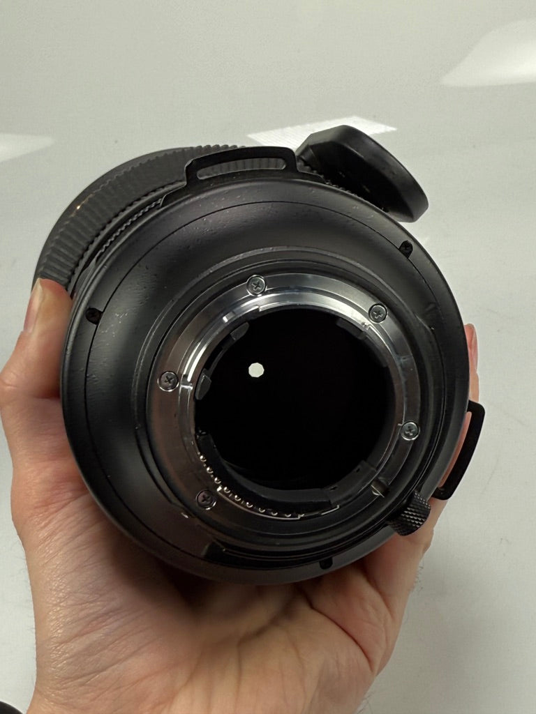 Nikon Nikkor AF-S 200mm F2 G ED VR II Lens