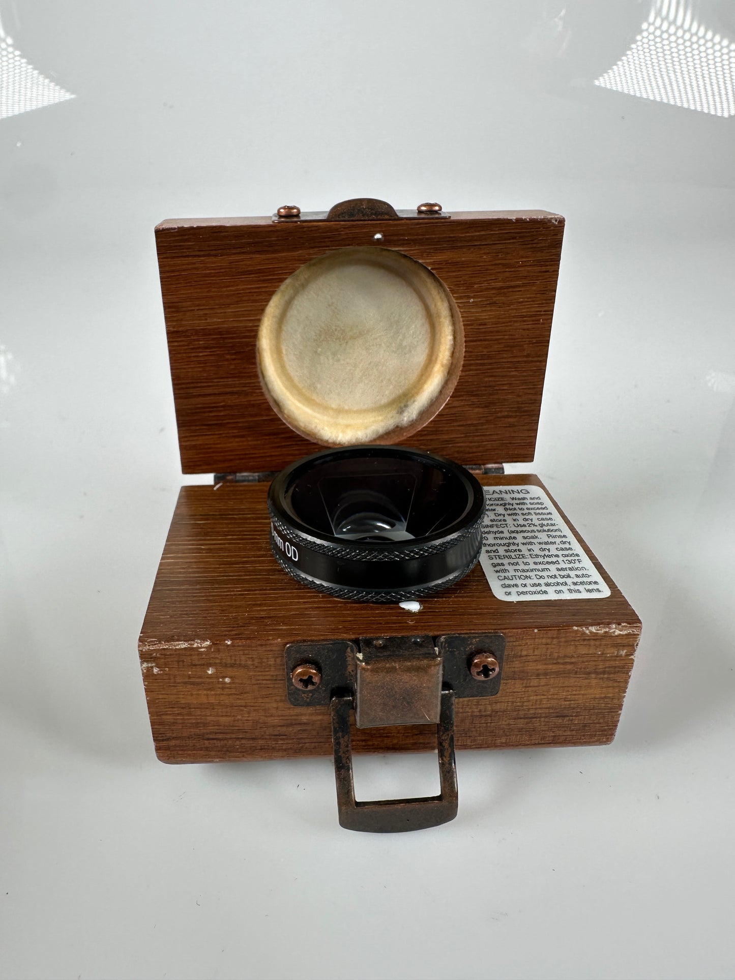 OCULAR INSTRUMENTS Three Mirror Universal Laser 20mm OD Lens with case