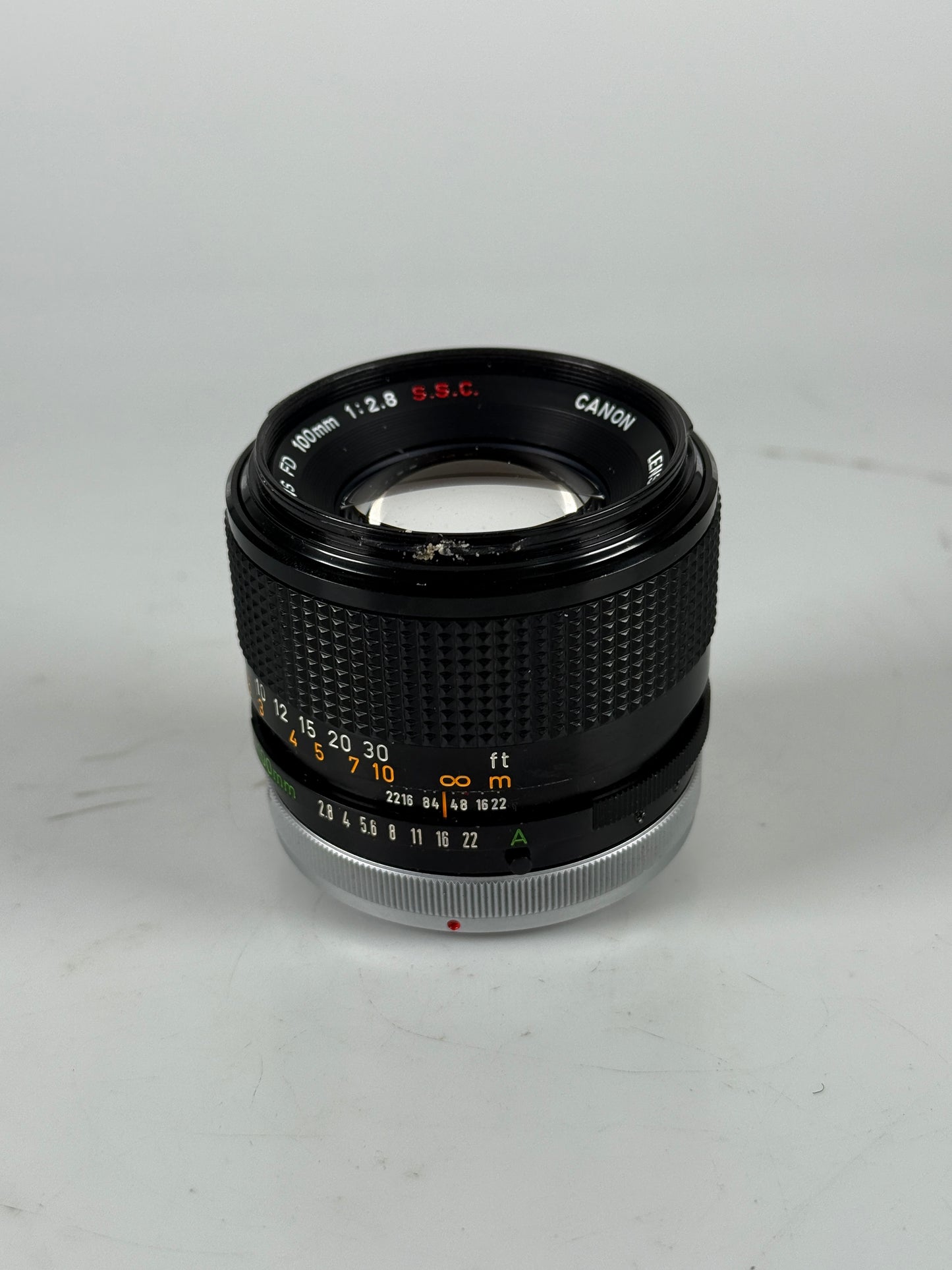 Canon FD 100mm f2.8 S.S.C. BL Lens SSC