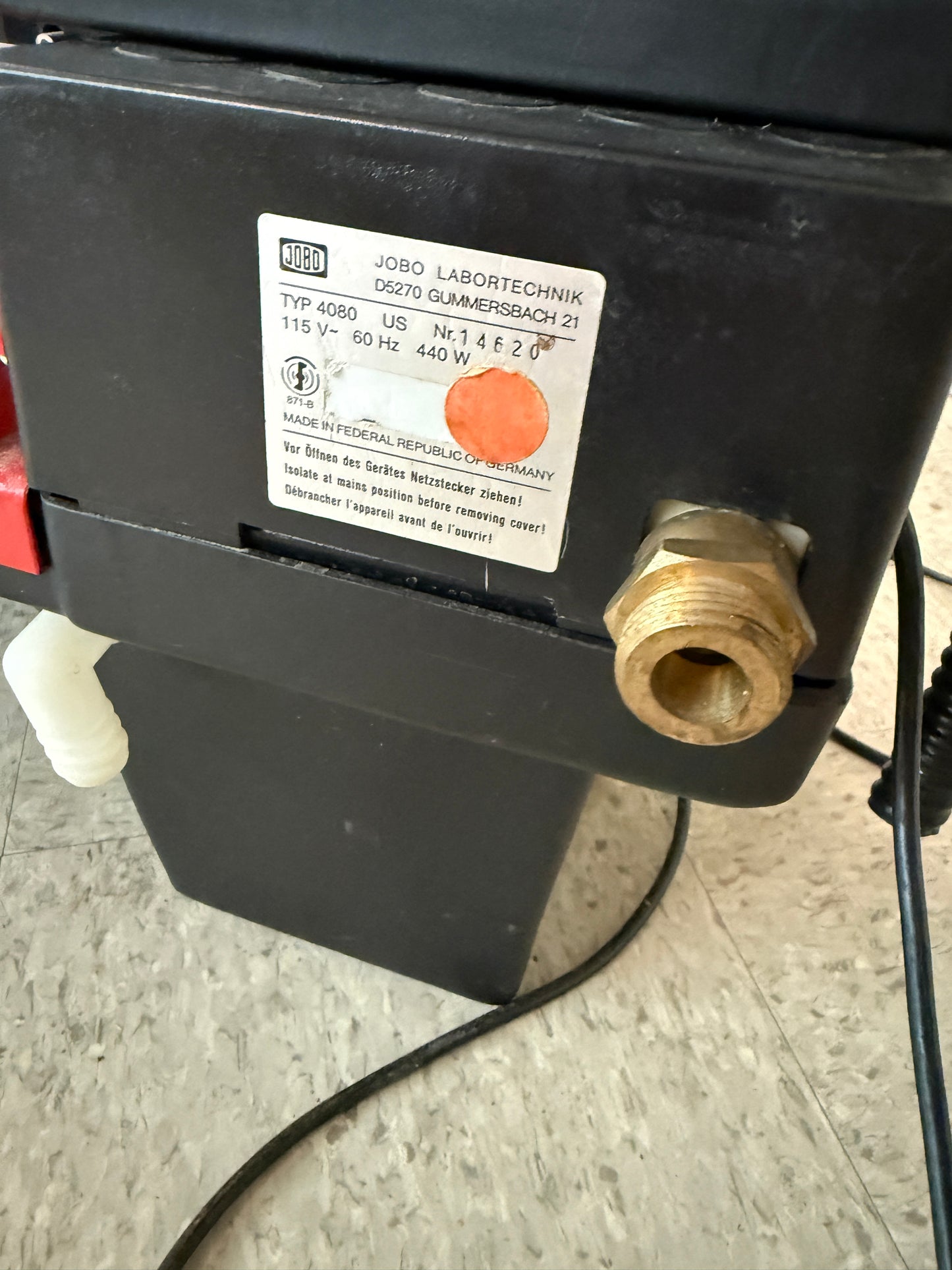 JOBO CPP2 processor with Bottles, Grad Cylinders, Lift
