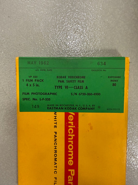 Kodak Verichrome Pan VP 523 Black & White Film 12 Sheets pack 4x5" military