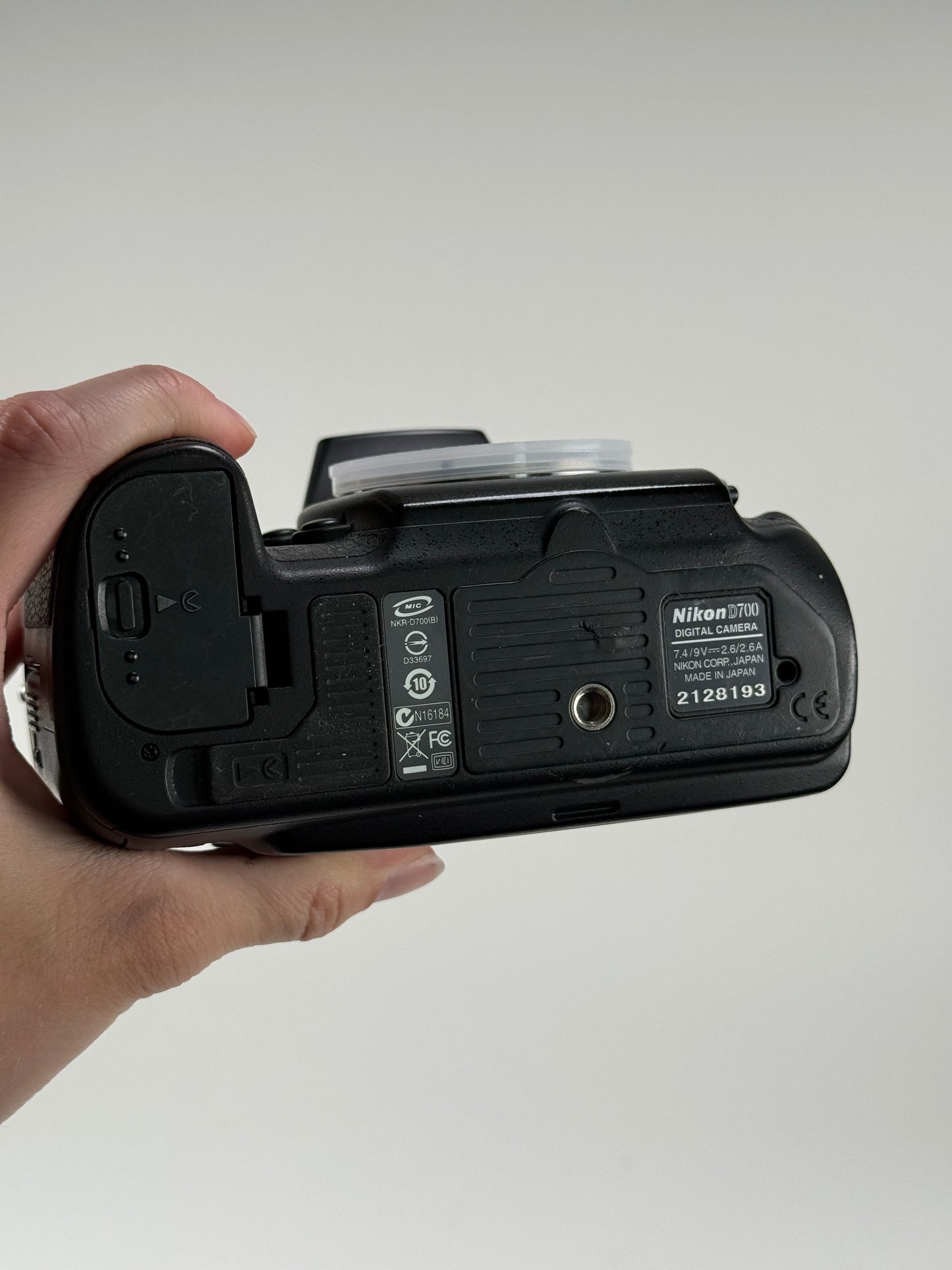 Nikon D700 12.1MP Digital SLR Camera Body