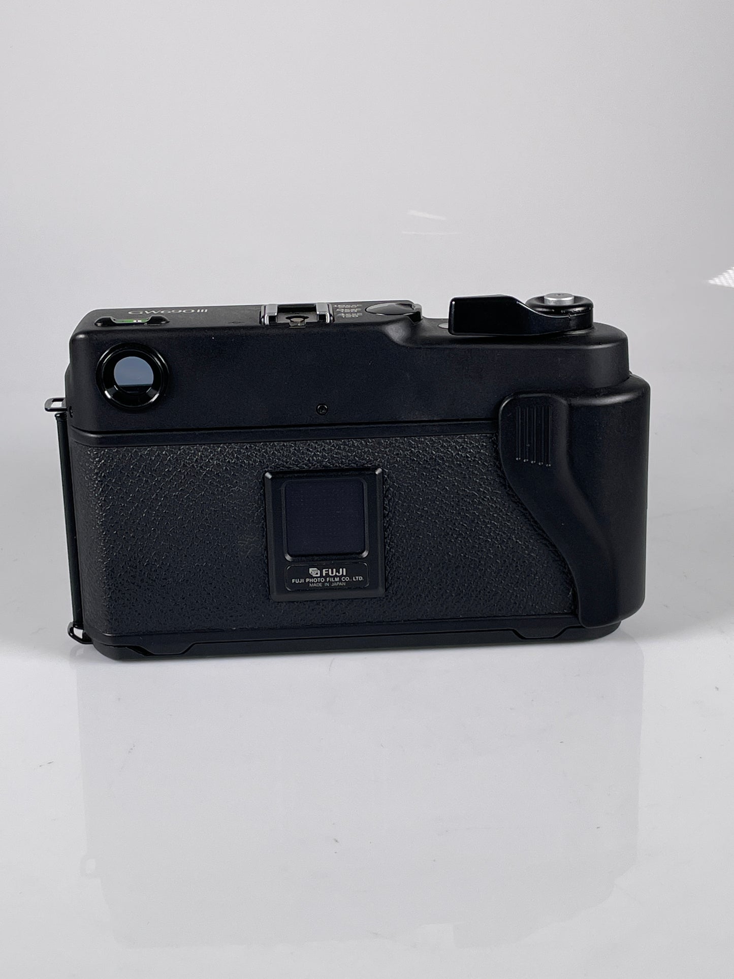 Fuji Fujifilm GW690 III 6x9 Film Camera 90mm F3.5 Lens