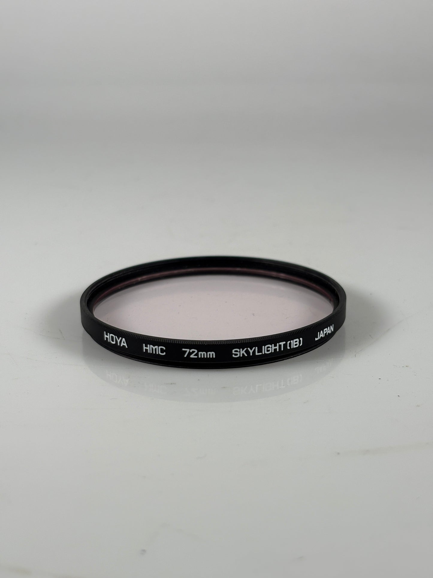 Hoya HMC 72mm uv(0) skylight filter for lens