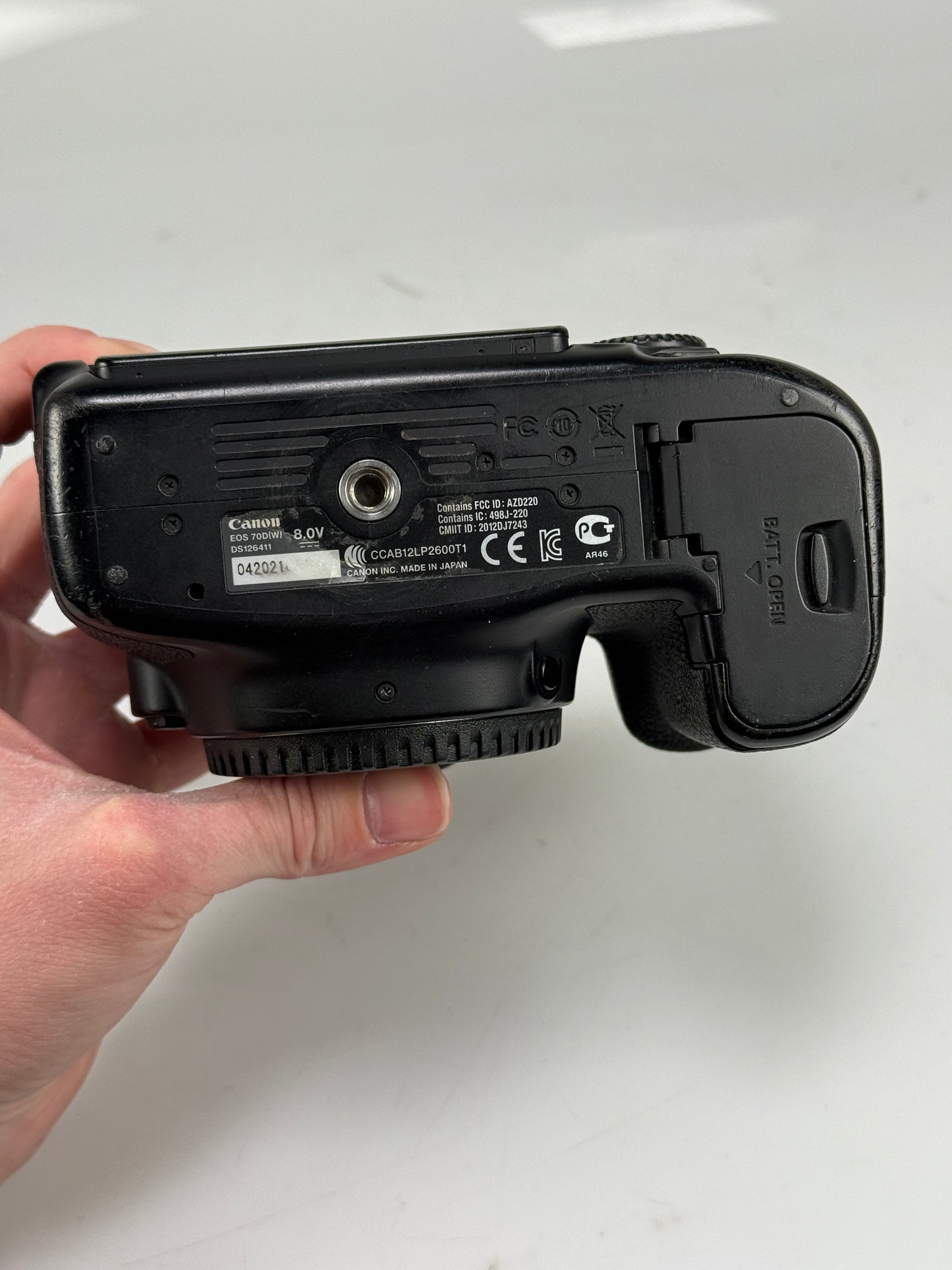 Canon EOS 70D Digital SLR 20.2MP Camera Body