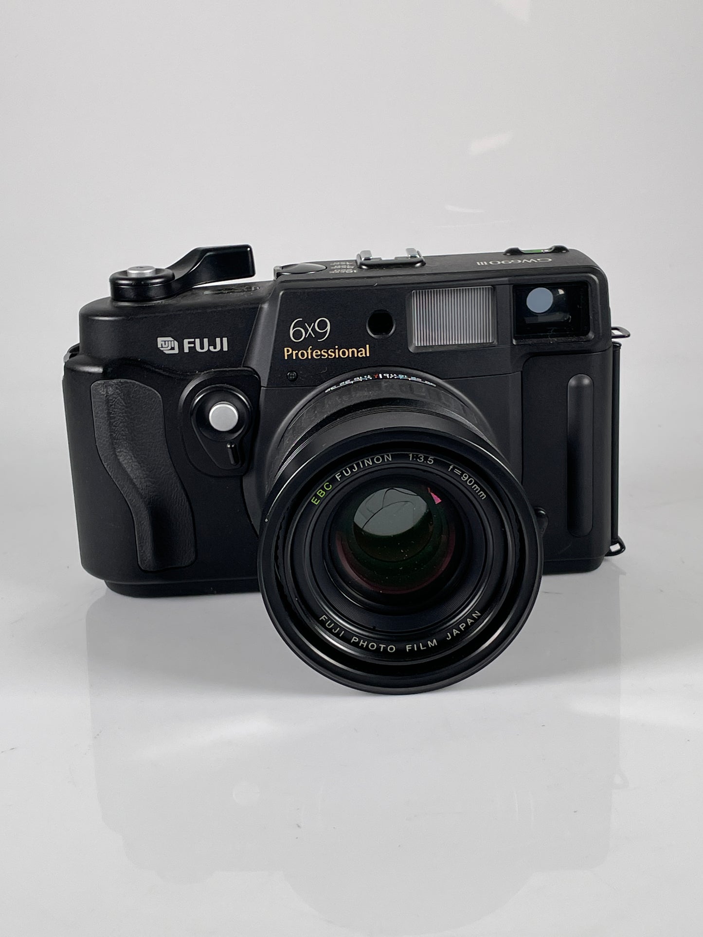 Fuji Fujifilm GW690 III 6x9 Film Camera 90mm F3.5 Lens