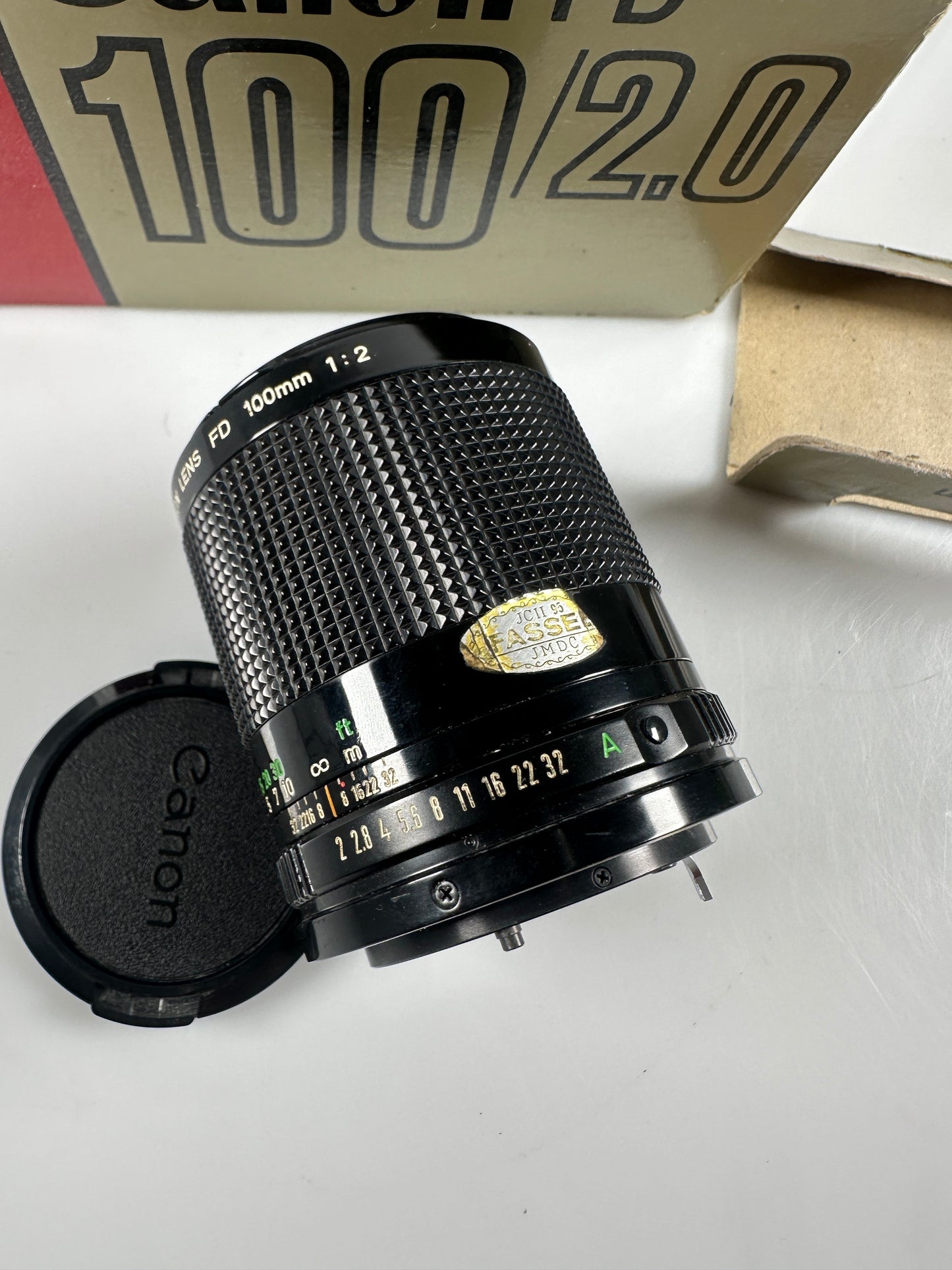 Canon FD 100mm f2 Lens FDn