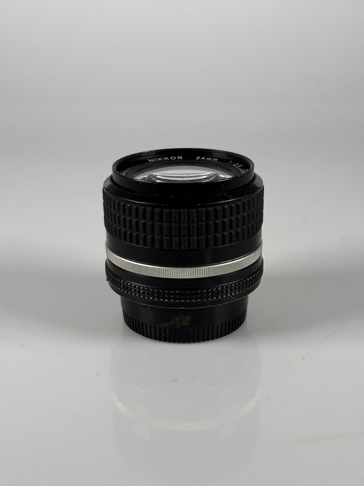 Nikon Nikkor AI-S 24mm f2.8 Lens 24/2.8 AIS