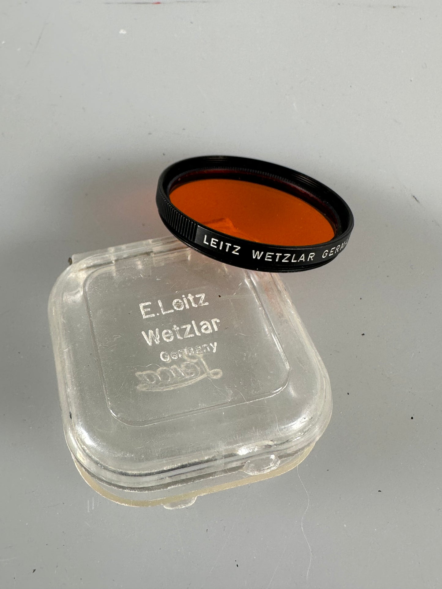 Leica Leitz E39 39mm Black Rim Or Orange Filter