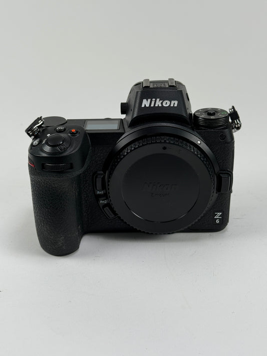 Nikon Z6 mirrorless digital camera body