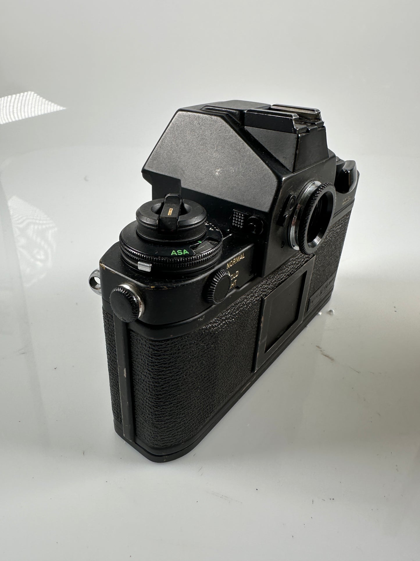 Canon NEW F-1 N 35mm SLR Film Camera black Body AE Finder