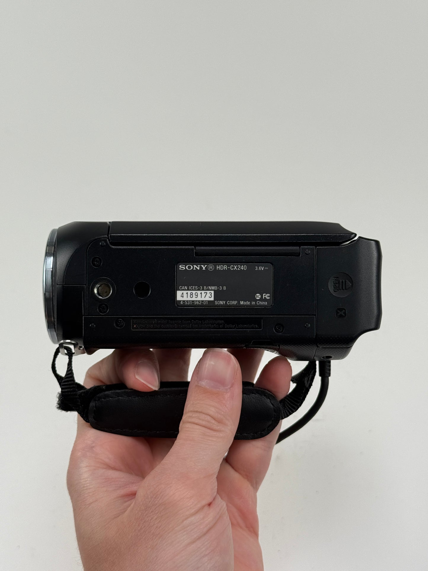 Sony HDR-CX240 Full HD 9.2MP Handycam Camcorder Black w/54x