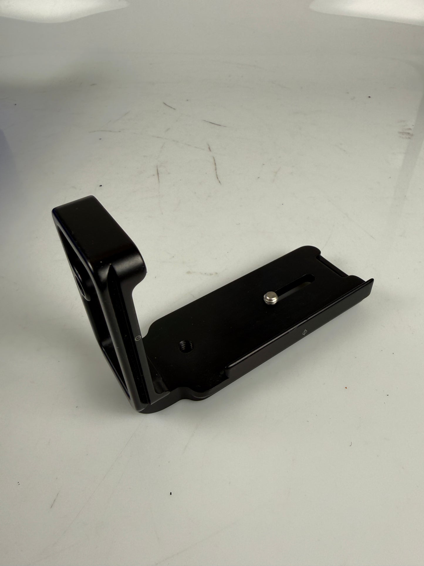 Really Right Stuff BDF-L Arca L-Bracket for Nikon DF