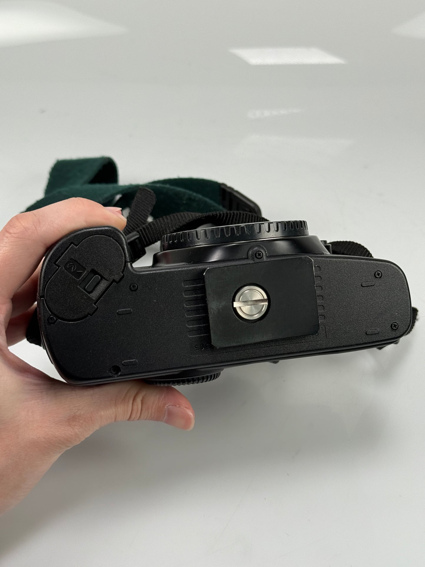 Canon EOS ELAN Film SLR Camera body