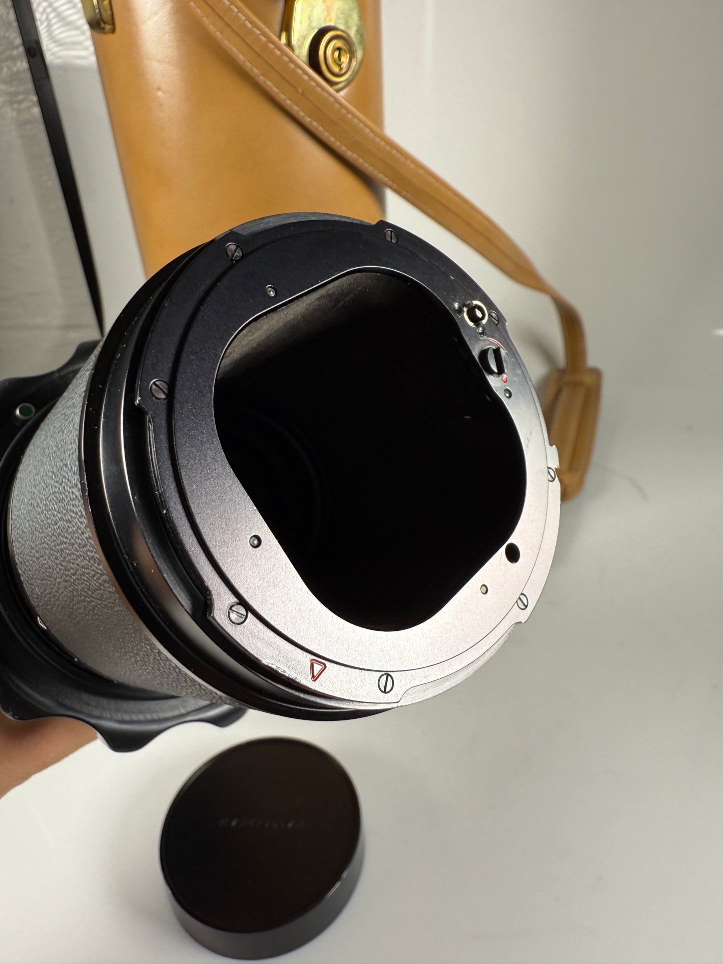 Hasselblad Carl Zeiss Tele-Tessar 500mm f/8 T* Lens w/ Case Black