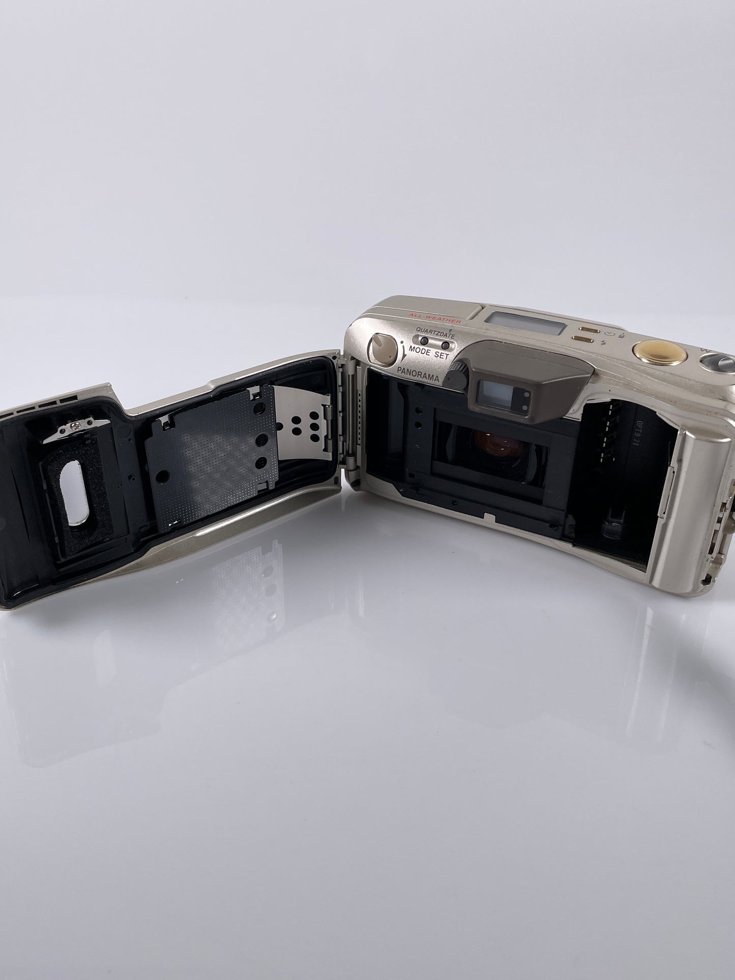 Olympus Stylus Epic Zoom 140 35mm Point & Shoot Film Camera