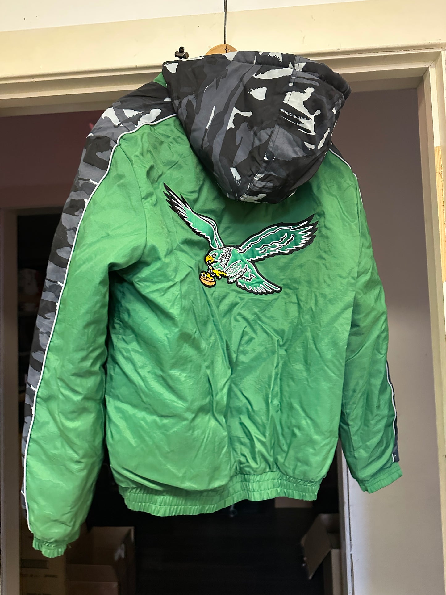 Philadelphia Eagles Starter Jacket Adult M Puffer NFL Parka Football Kelly Green Camo