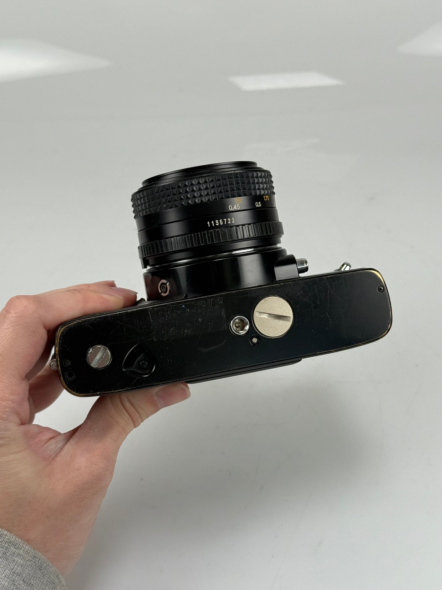 Minolta XG-9 Black 35mm SLR Film Camera Body MD MC SR w/ 50mm f2 kit