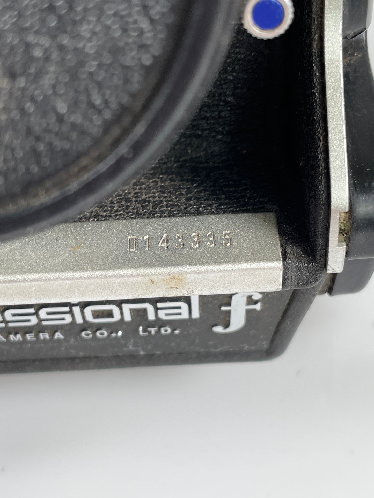 Mamiya C330 Pro F TLR medium format Film camera with CDS prism