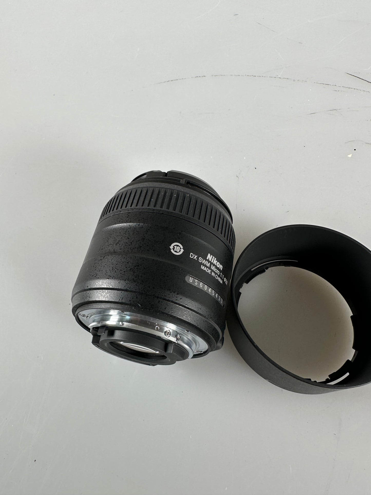 Nikon AF-S DX Micro Nikkor 40mm f2.8 G Macro Lens