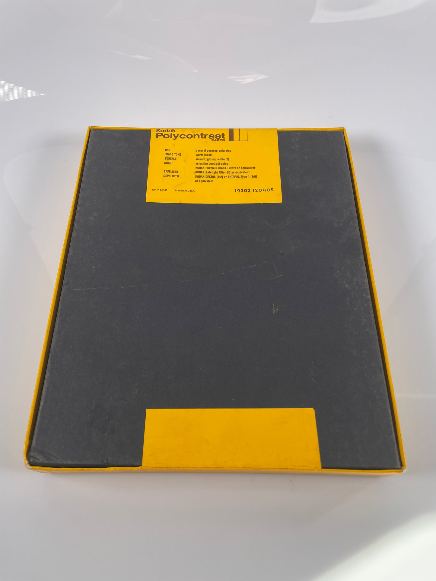 KODAK Photographic Paper - 100 Sheets Polycontrast F - 8x10 sealed, exp 1981