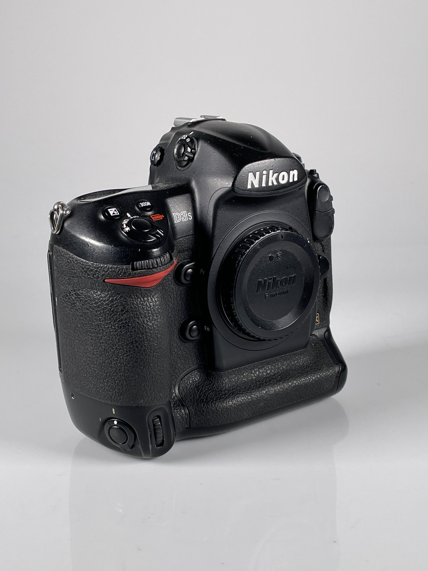 Nikon D3s 12.1MP Digital SLR Camera Body