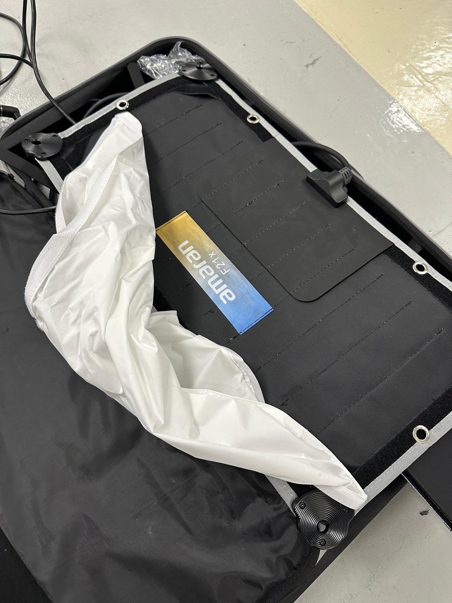 Aputure Amaran F21x kit 2x1’ Flexible LED Mat Fixture