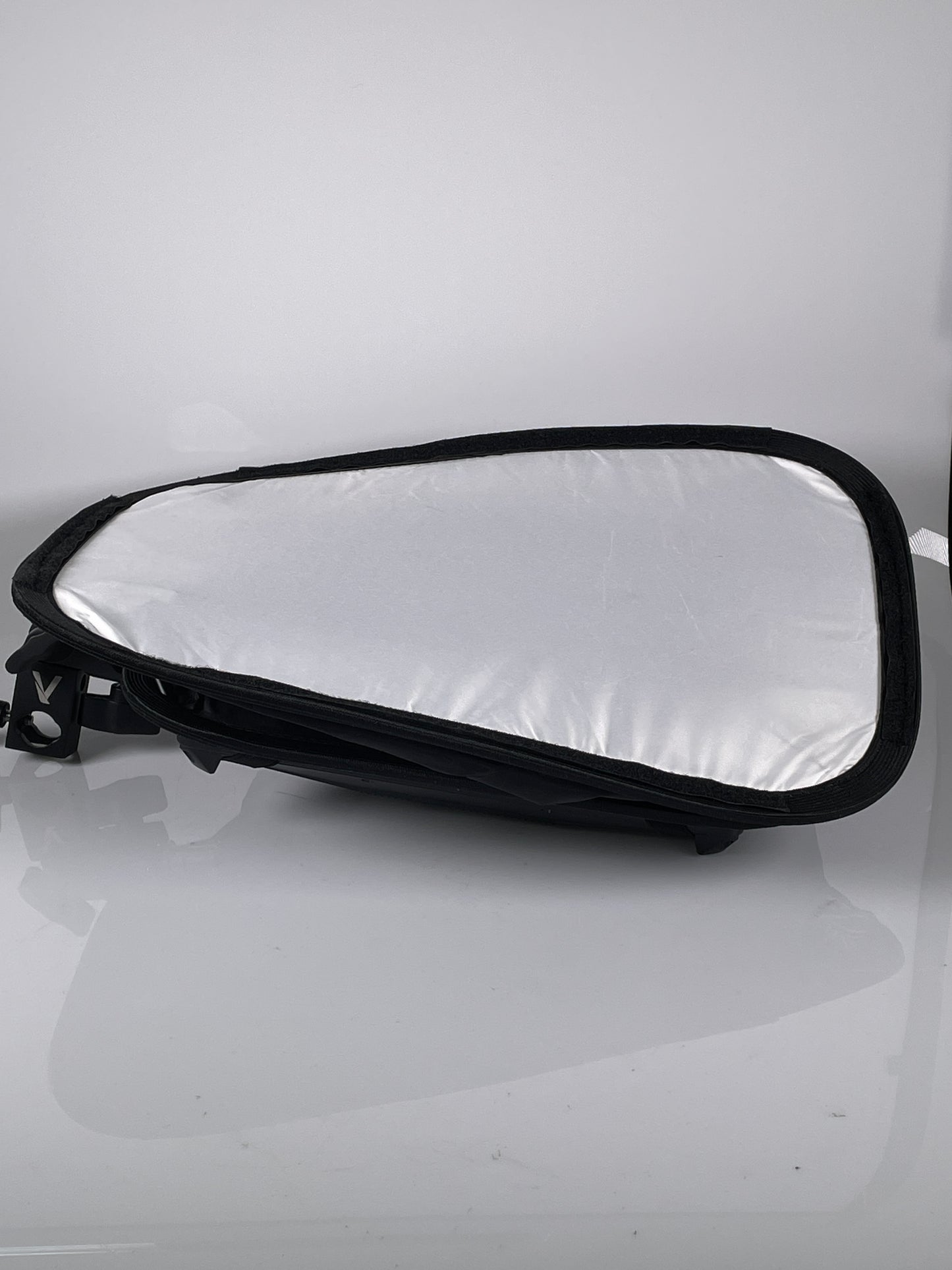 Aputure Amaran P60x 60W Bi-Color LED Soft Light Panel
