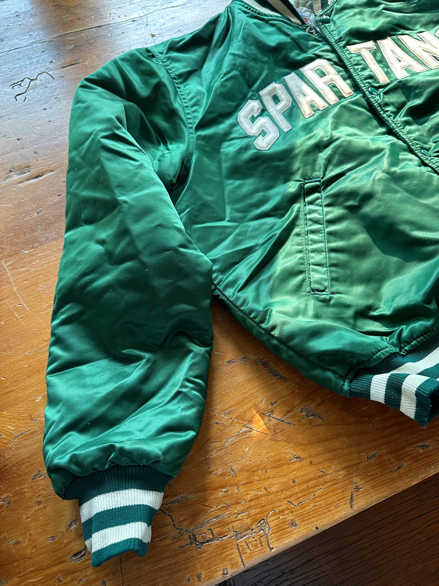 VTG 90s NCAA Michigan State Spartans STARTER SATIN JACKET SIZE XL
