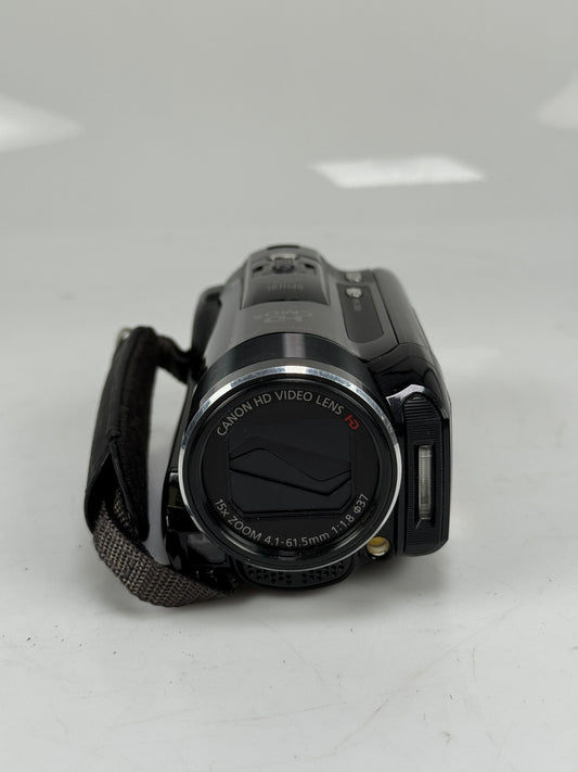 CANON Vixia HFM31 Full HD 15X Optical Zoom 32GB Built-In Storage