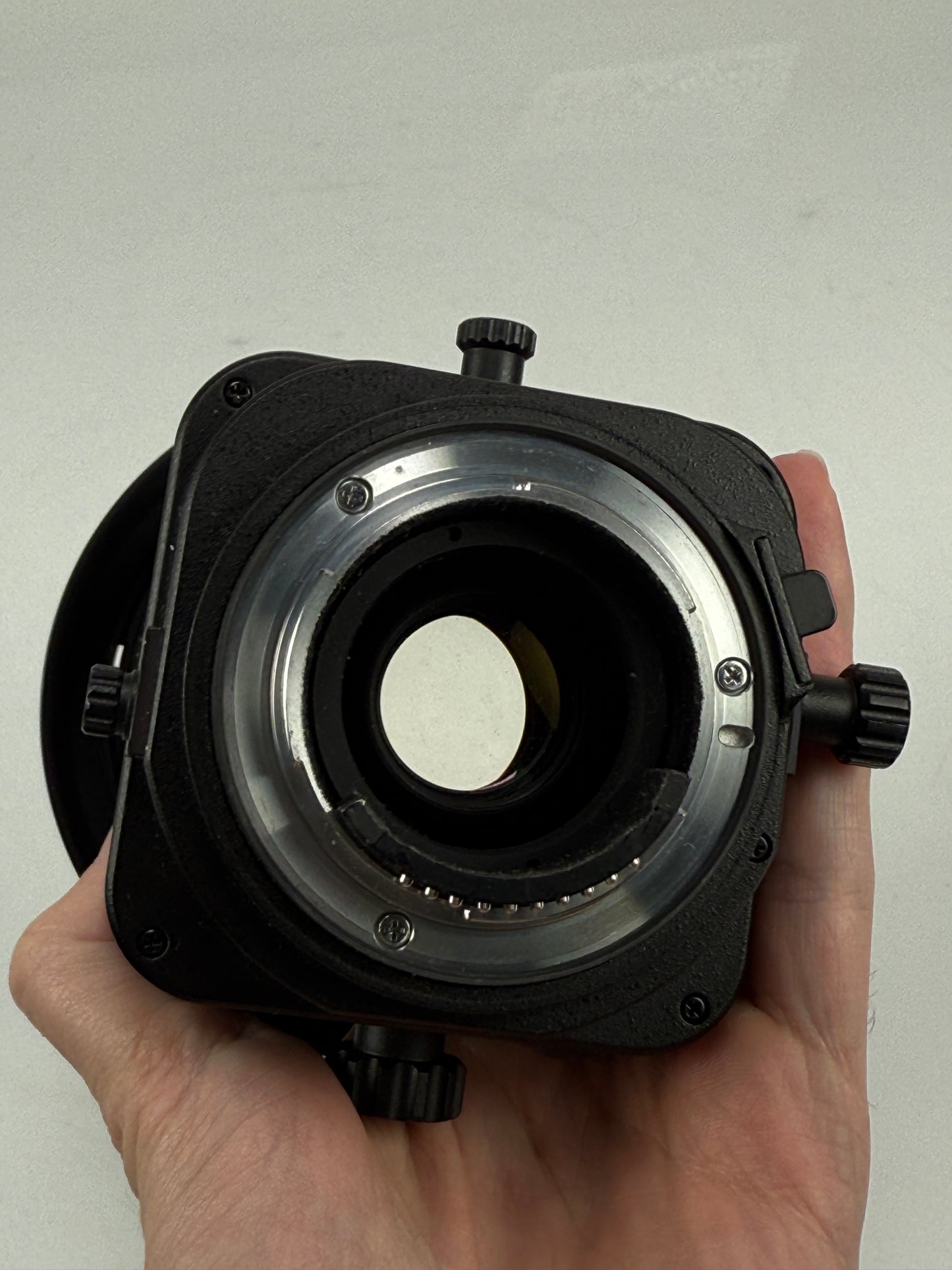 Nikon Nikkor PC-E 24mm f3.5 D ED Lens