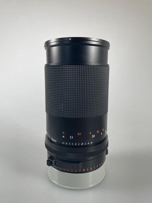 Hasselblad Carl Zeiss Tele-Tessar FE 250mm f4 T* Lens