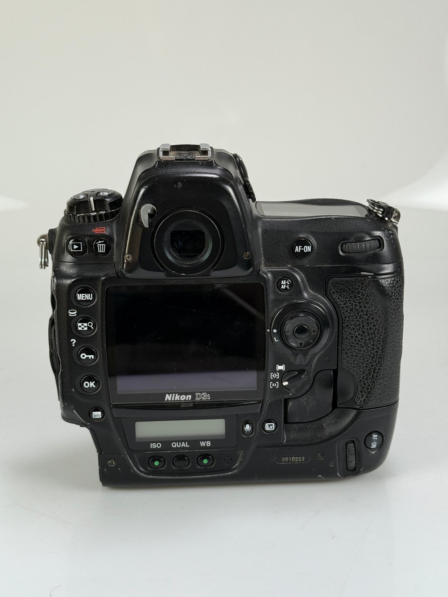 Nikon D3s 12.1MP Digital SLR Camera Body Body