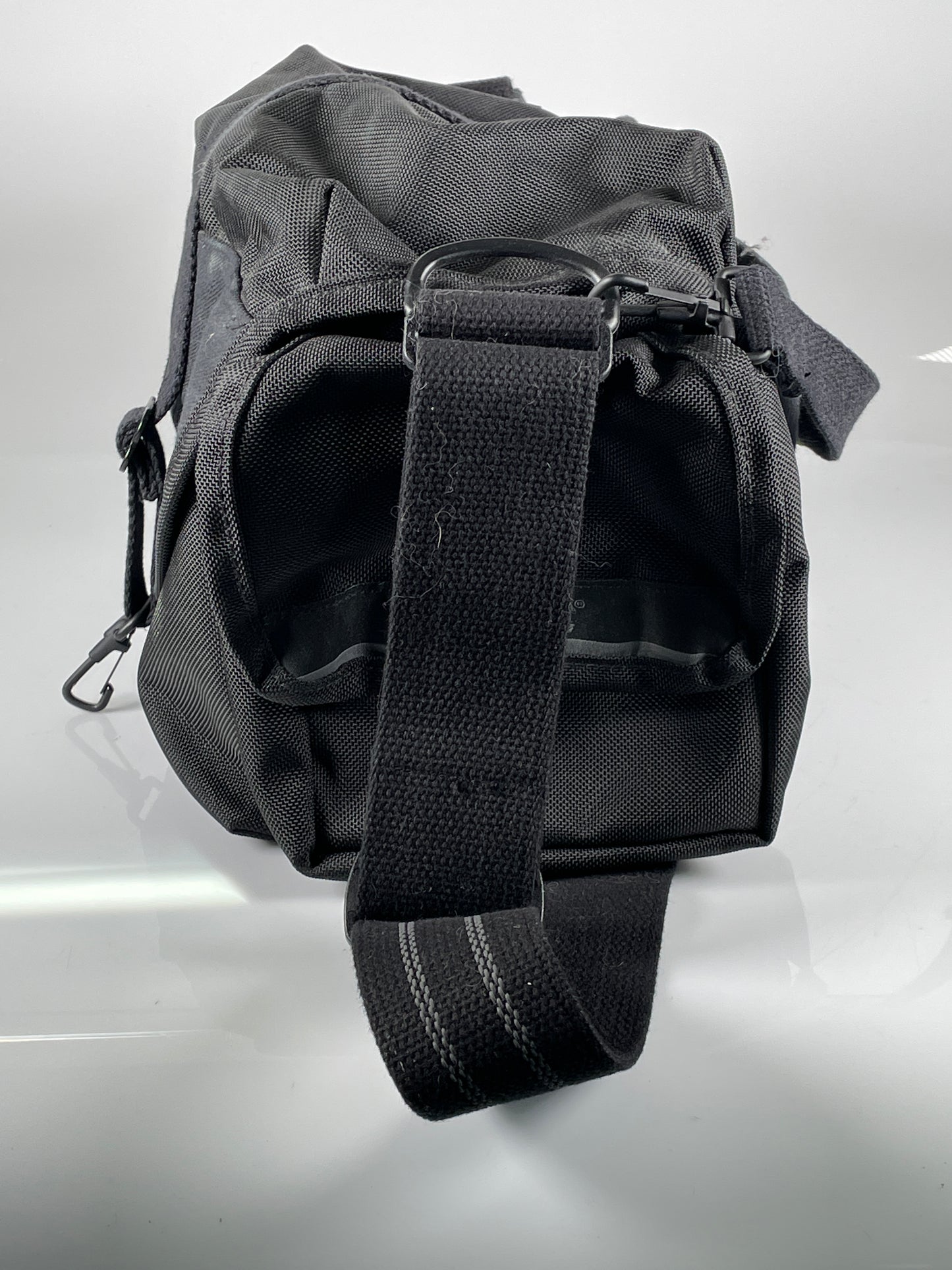 Vintage Domke F-3 Ballistic Compact Shoulder Camera Bag Black