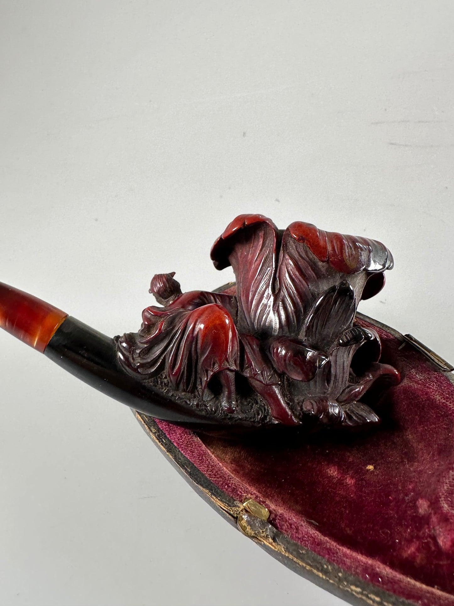 Meerschaum Handmade carved Asian, chinese Pipe red