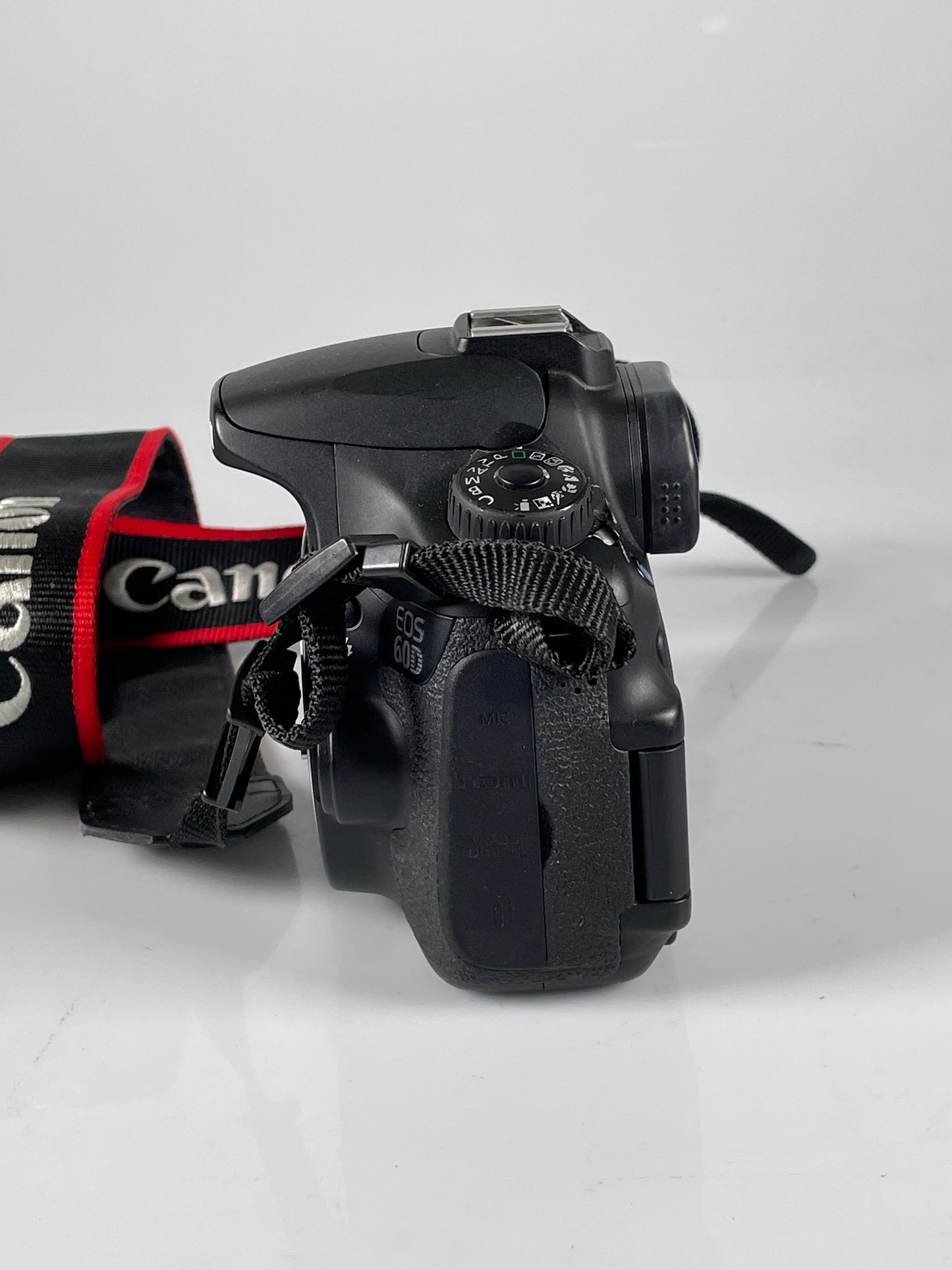 Canon 60D Digital SLR Camera Body 18.0MP