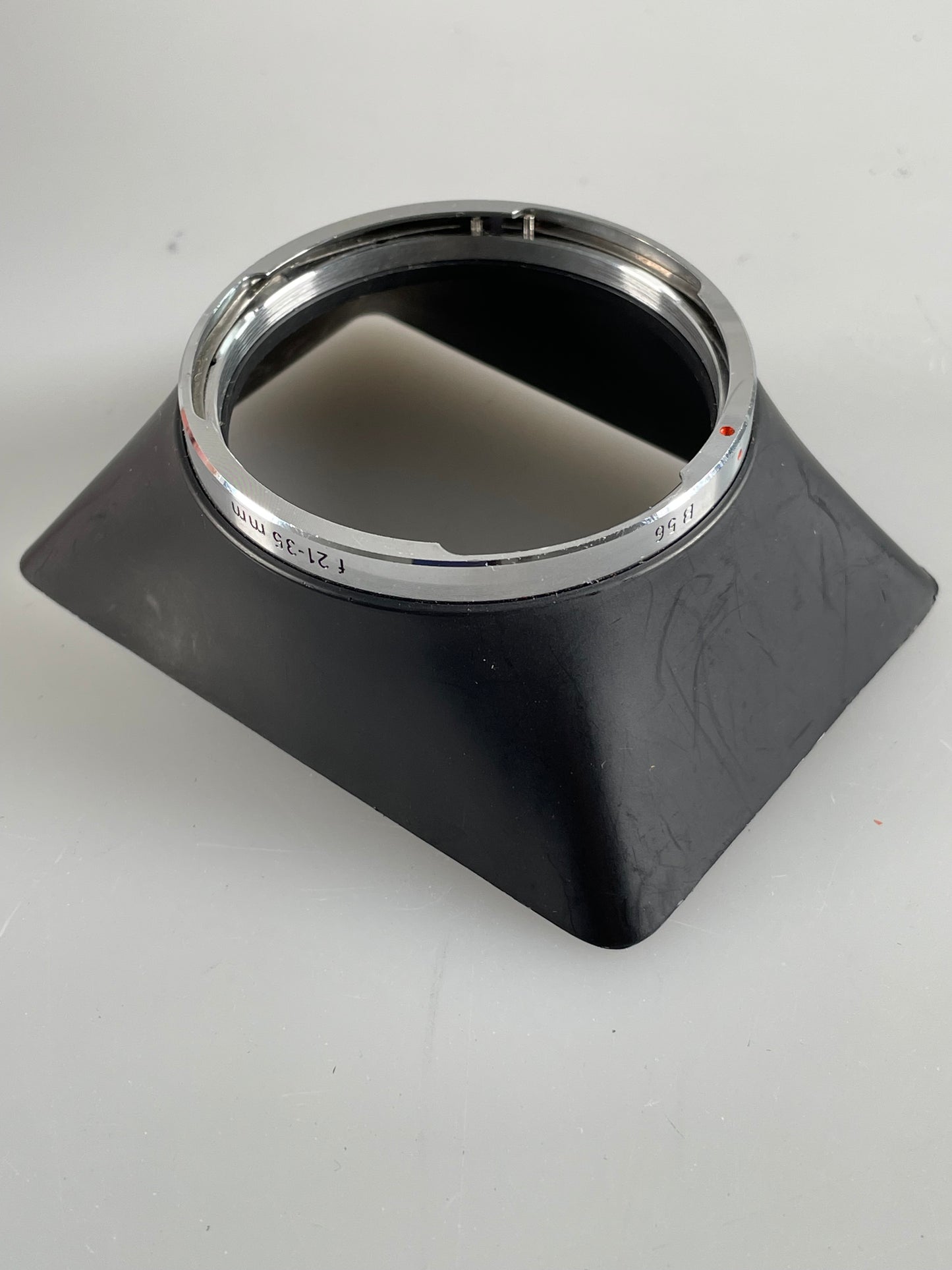Zeiss Ikon Hood Shade B56 for 21-35mm Lens For Contarex