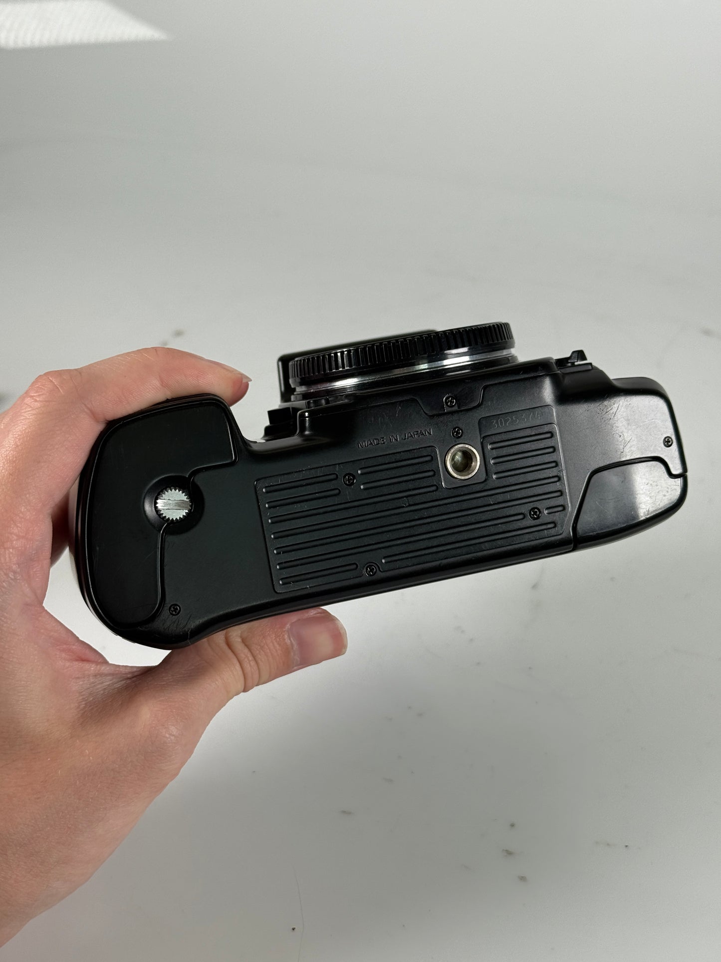 Nikon N8008s AF SLR Film Camera Body with MF-21 data back