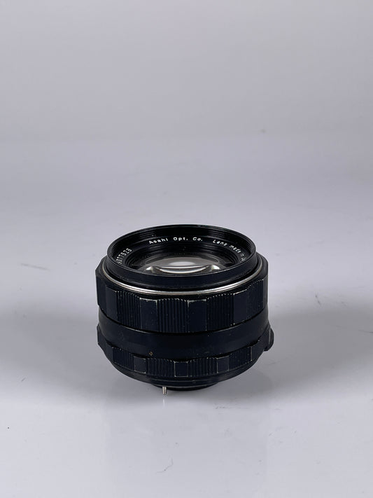 ASAHI PENTAX SUPER TAKUMAR 50mm F1.4 M42 lens