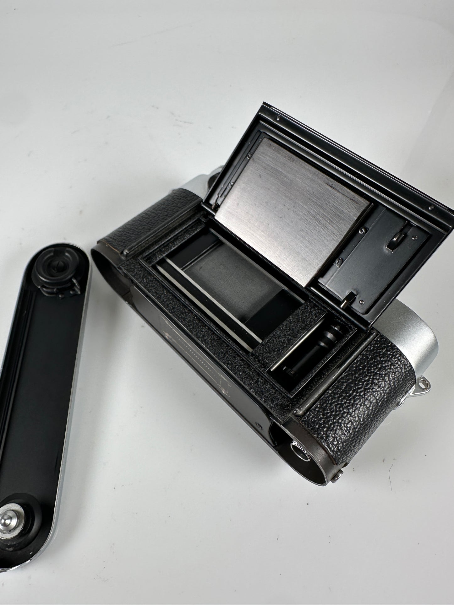 Leica M3 DS Double Stroke Rangefinder 35mm Film Camera