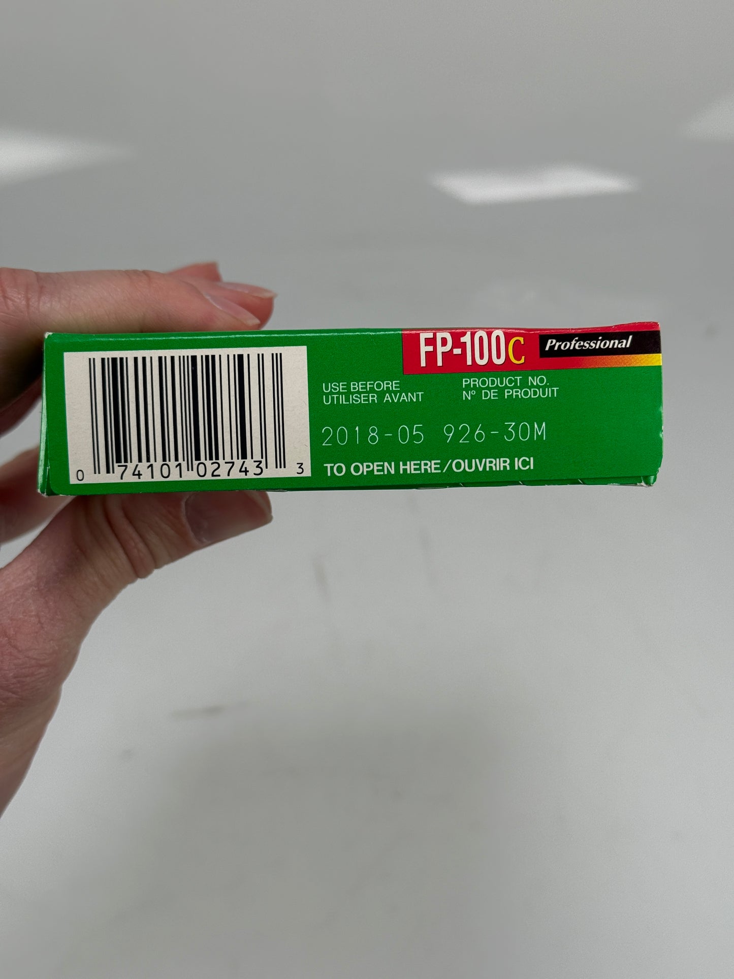 Fujifilm FP-100C Color Instant Film 2018