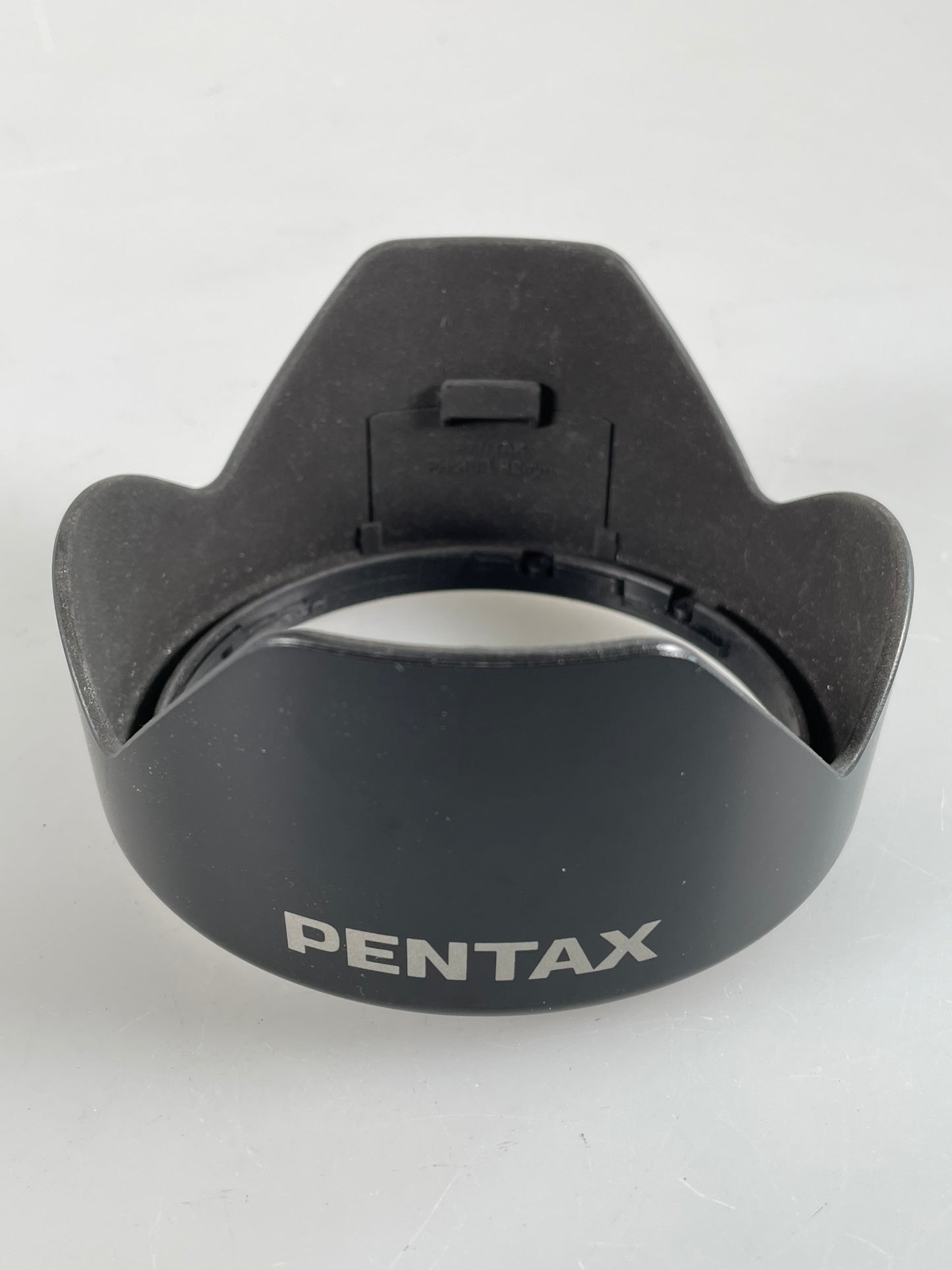 Pentax PH-RBB 82mm Lens Hood Shade for Pentax-FA 645 45mm f2.8 Genuine