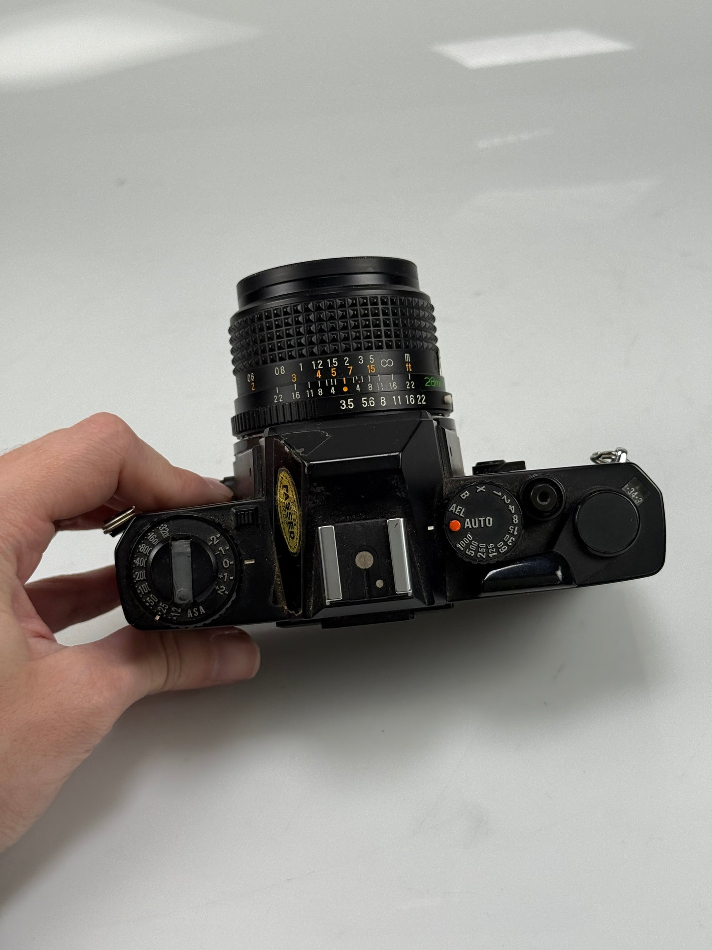 Mamiya ZE-2 Camera with Sekor 28mm F3.5 E lens kit