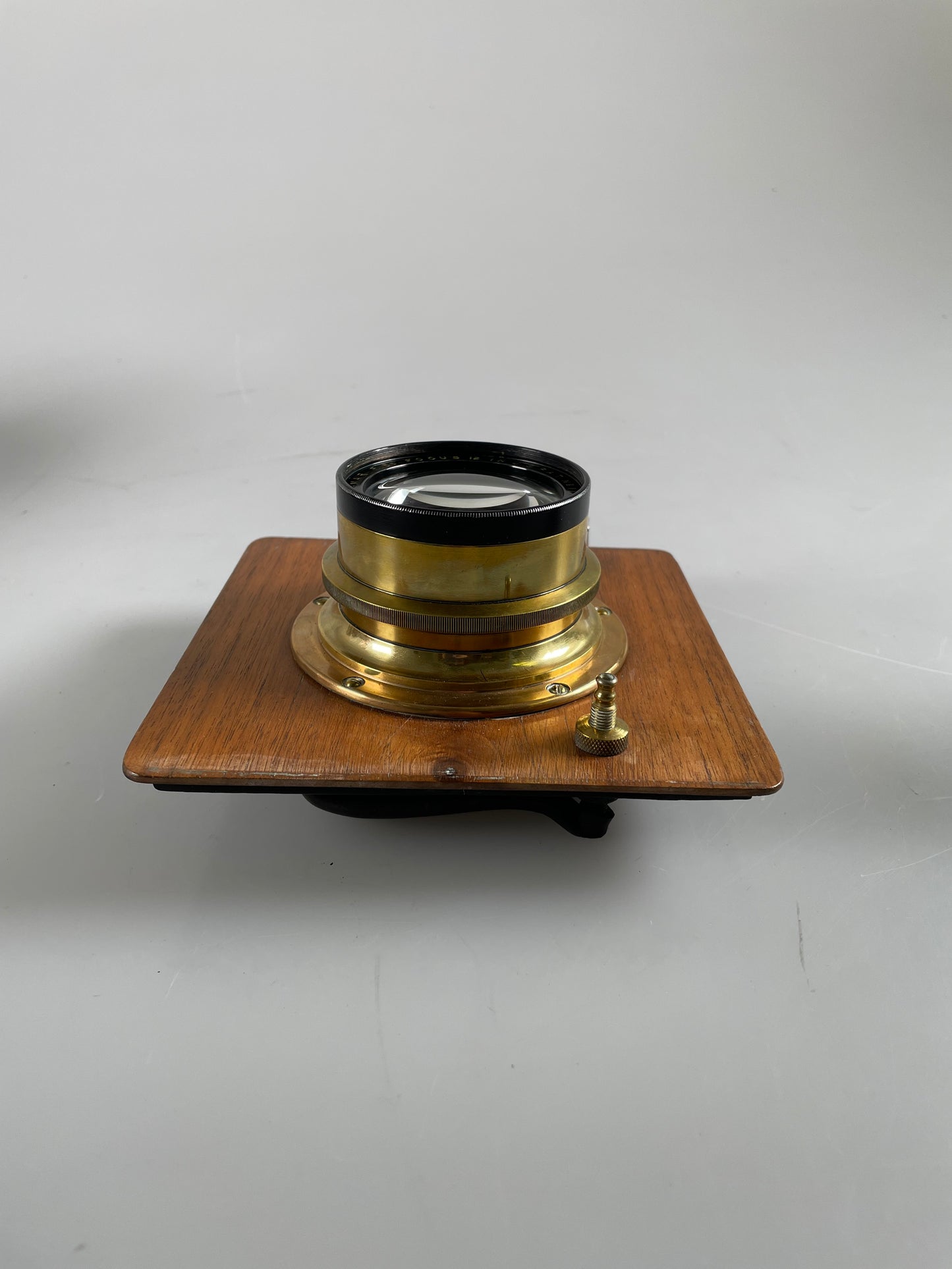 Goerz Dogmar Brass Lens focus 12 inch f5.5 w/ packard shutter