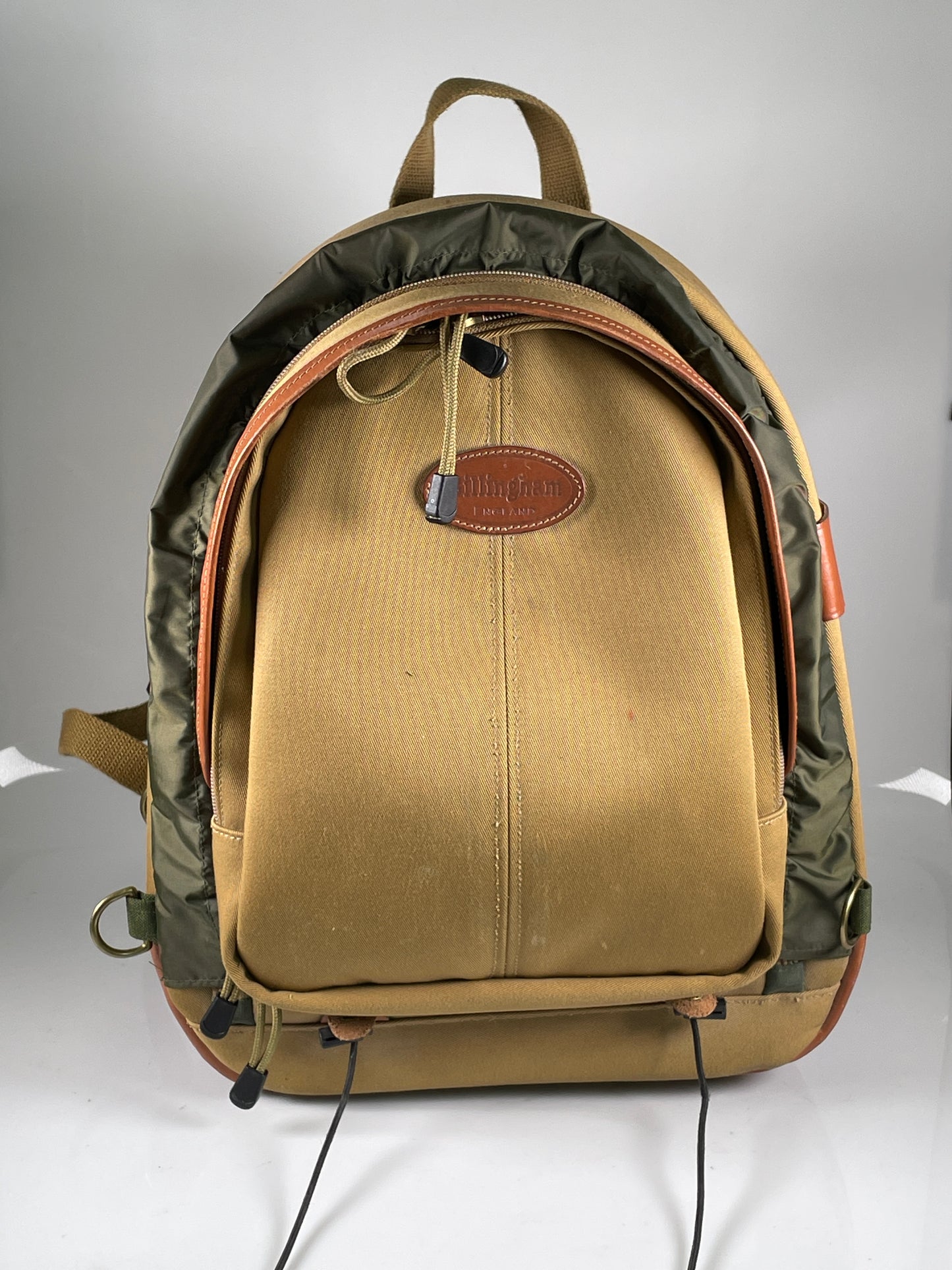 Billingham 25 Rucksack Backpack for Cameras in Khaki / Tan Trim