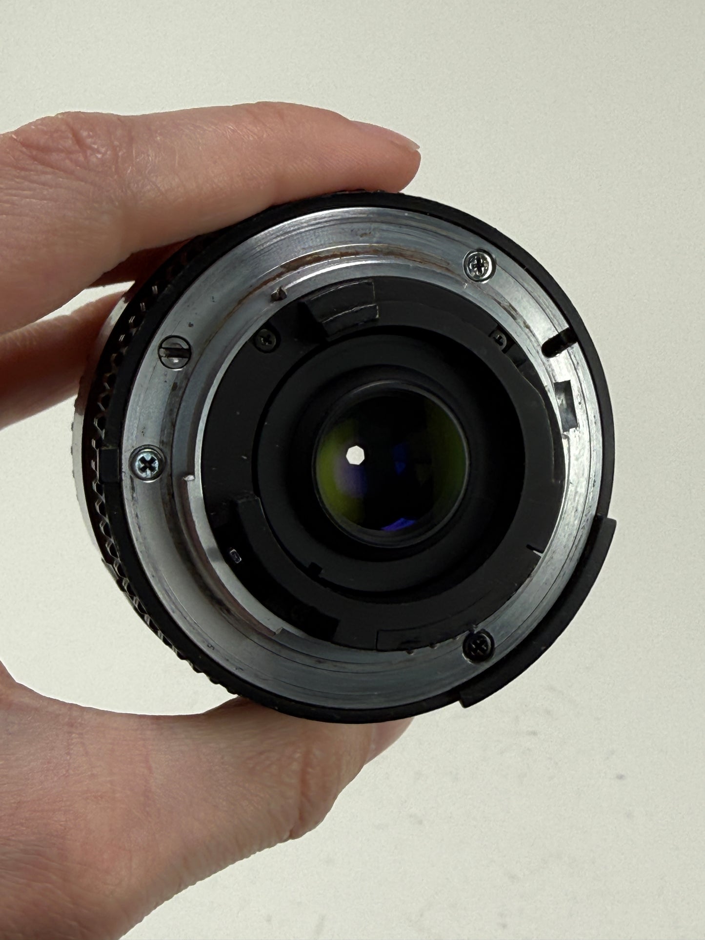 Nikon AF Nikkor 28mm f2.8 D Wide Angle Prime Lens