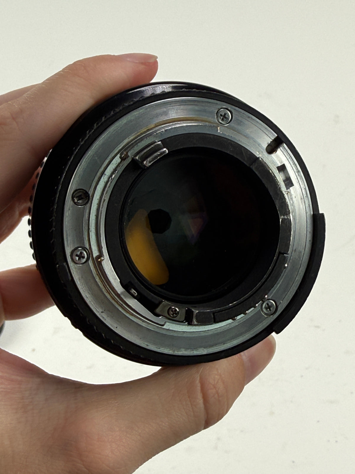 Nikon AF Nikkor 85mm f1.8 D Lens