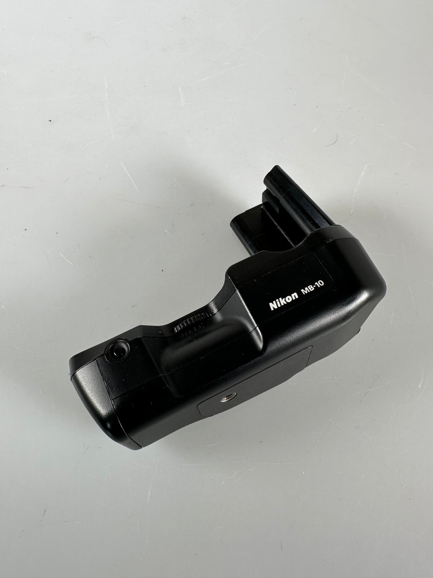 Nikon MB-10 vertical grip for N90s F90X 35mm FILM SLR camera