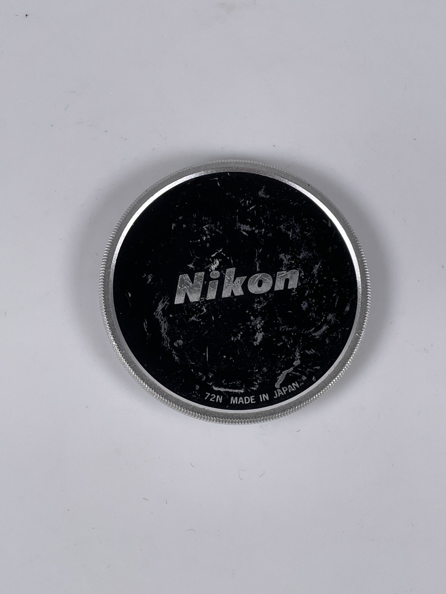 Nikon Nikkor 72n 72mm Screw-In Front Lens Cap